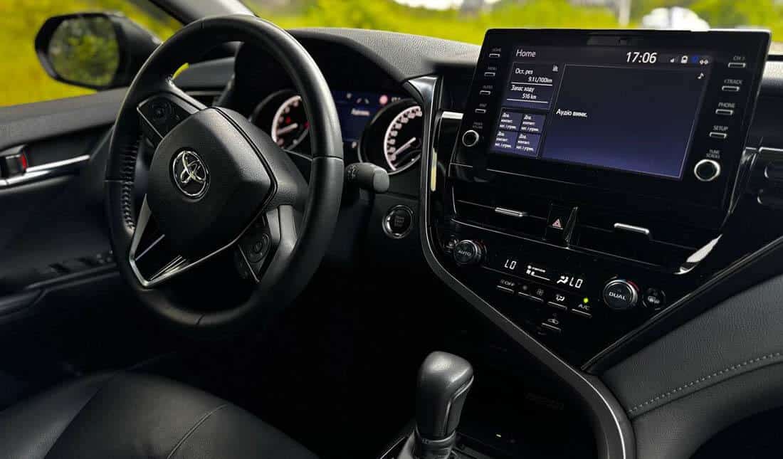 Toyota Camry v70 2024