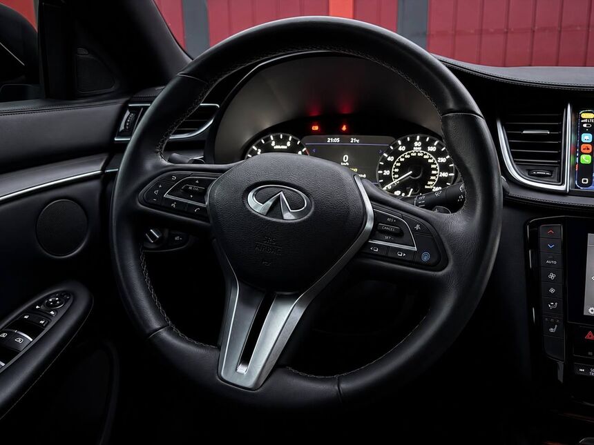 Infiniti QX55